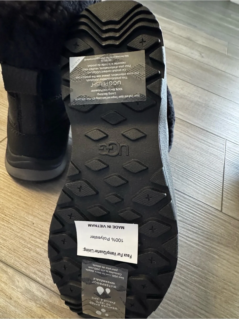UGG Adirondack Boot III Black Waterproof Winter Boots Women’s Size 6 NIB